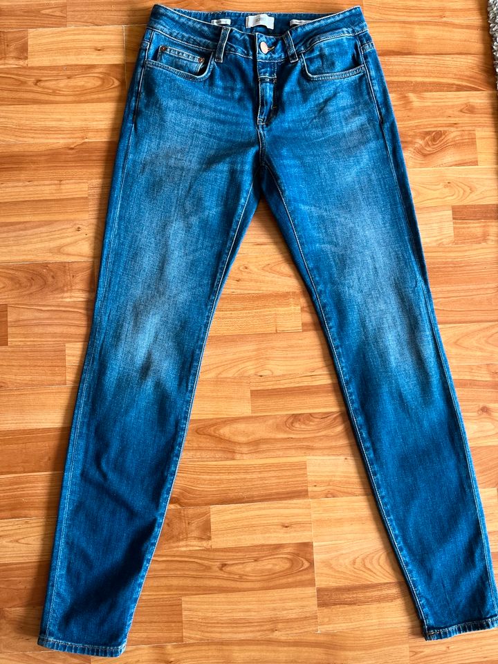 Closed Jeans Modell Baker Long Gr.26 neuwertig! in Ritterhude