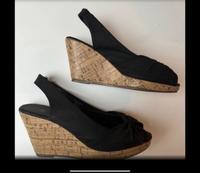 Damensandalen Wedges Gr 37 Hessen - Fulda Vorschau