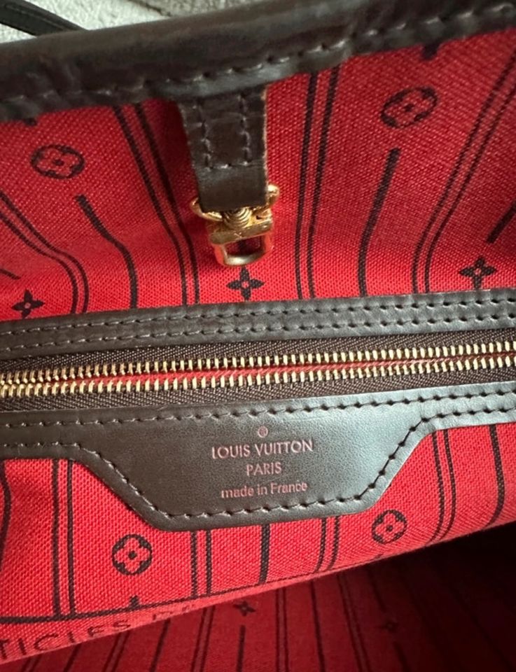 Louis Vuitton Neverfull MM in Düsseldorf