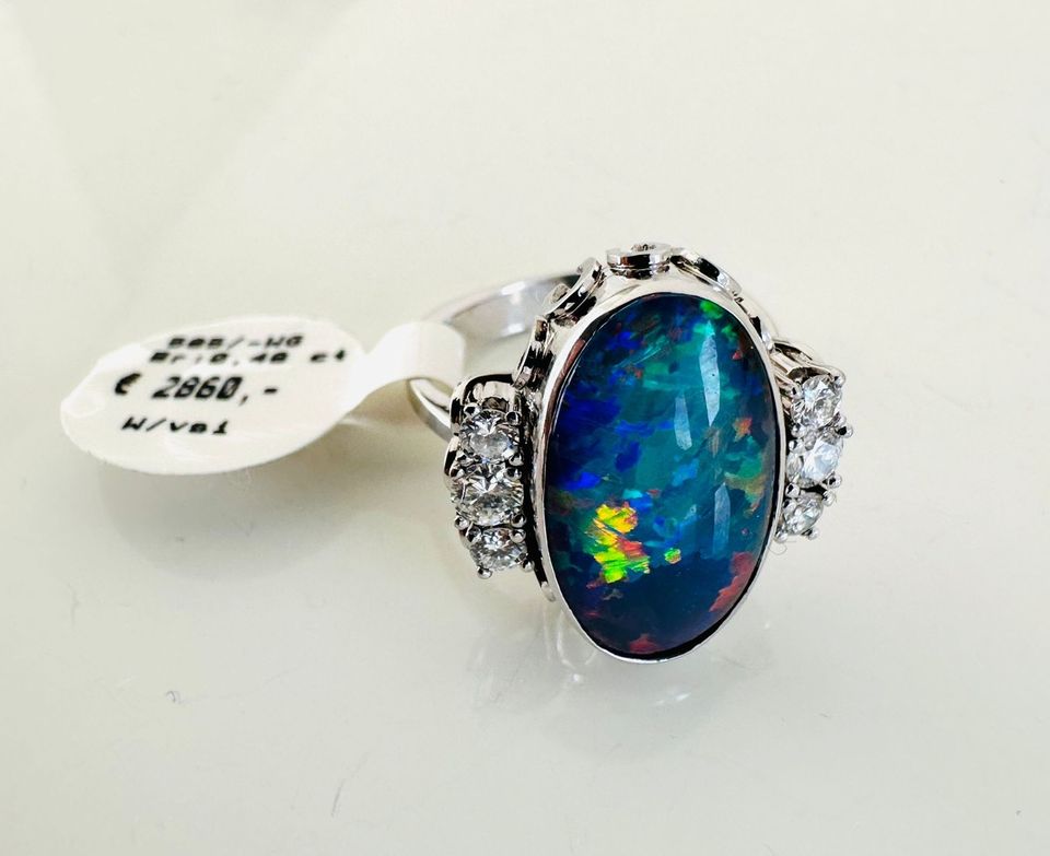 Ring 585/- Weißgold mit Opal und Brillanten in Coesfeld