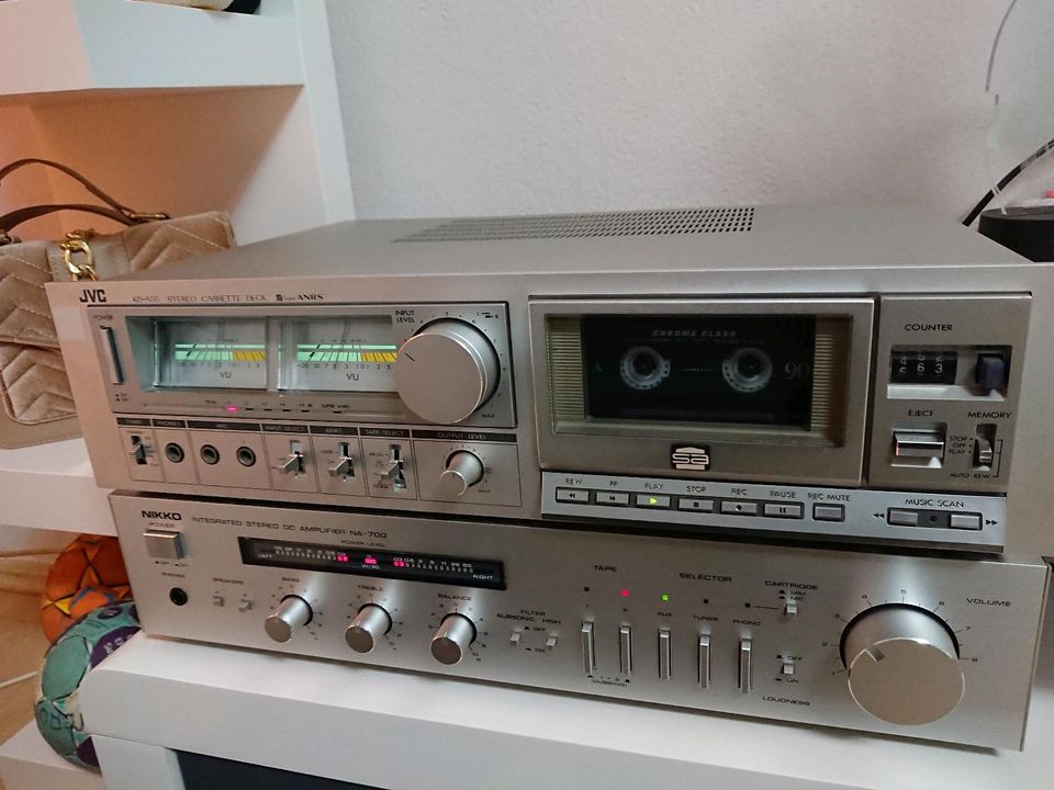 JVC KD-A55 Stereo Kassettendeck, Nikko Verstärker NA-700 in Abtsteinach