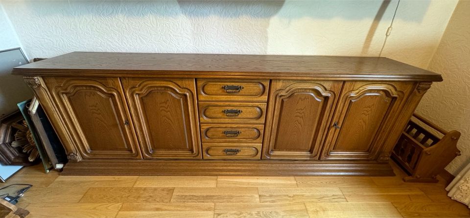 Hochwertiges Sideboard Eiche rustikal in Saarbrücken