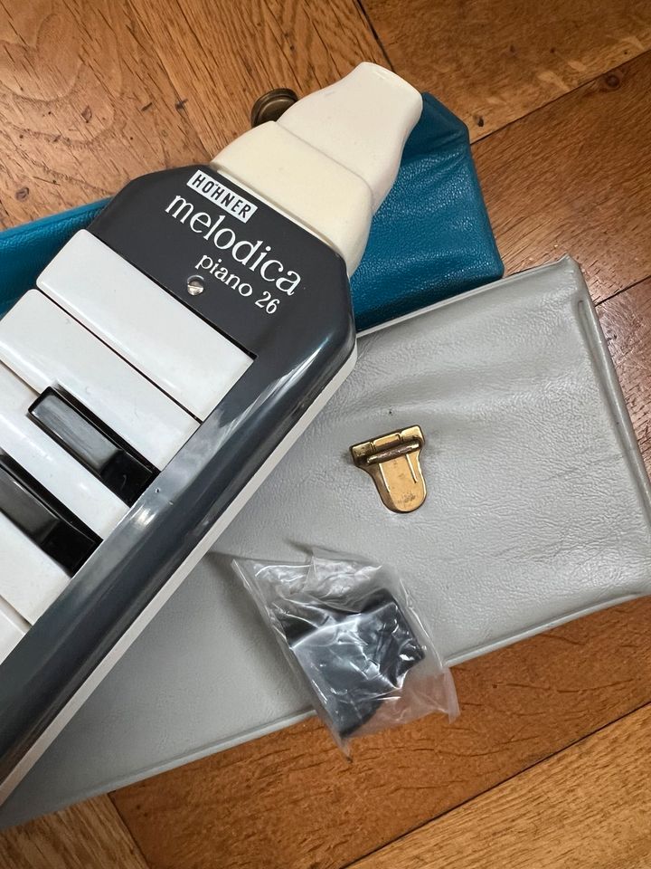 2x Melodica Piano 26 der Marke Hohner in Krefeld