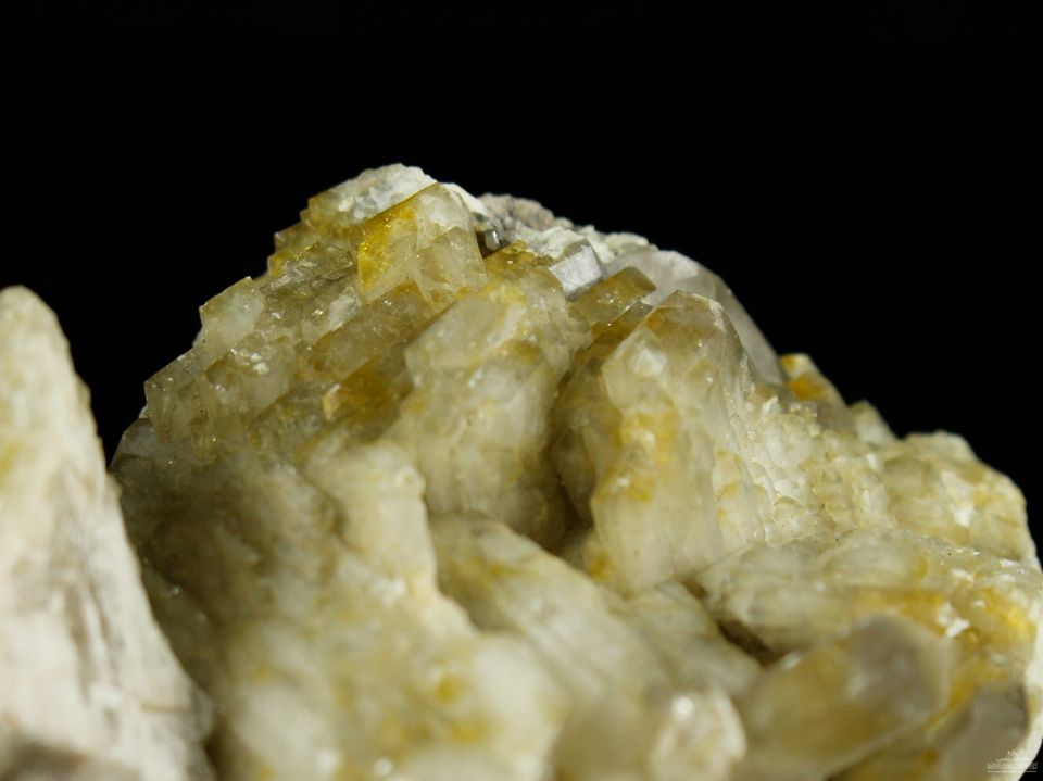 Mineralien Baryt mit Fluorit Pöhla Erzgebirge Mineraliensammlung in Sehmatal-Cranzahl