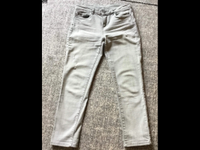 7/8 Jeans C&A Yessica grau Gr. 34 Destroyed-Look Niedersachsen - Delmenhorst Vorschau