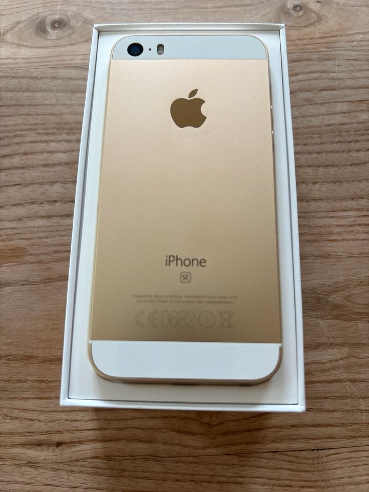iPhone SE, Gold, 32 GB in Landau a d Isar