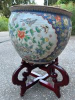 Chinesische Vase mit Ständer Baden-Württemberg - Ludwigsburg Vorschau