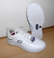 Schuhe Skechers Damen Sure Track Erath Sneaker Gr.38 weiss Nordrhein-Westfalen - Vlotho Vorschau