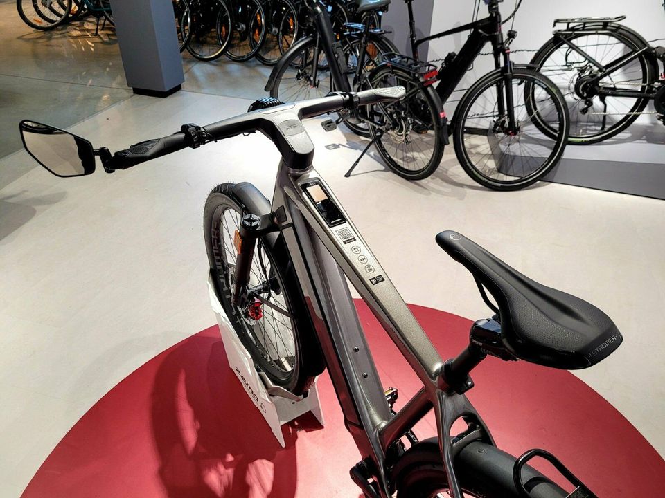 Stromer ST5 ABS RH: L 11G 27,5" DI2 983Wh mit Federgabel S-PEDELE in Borken