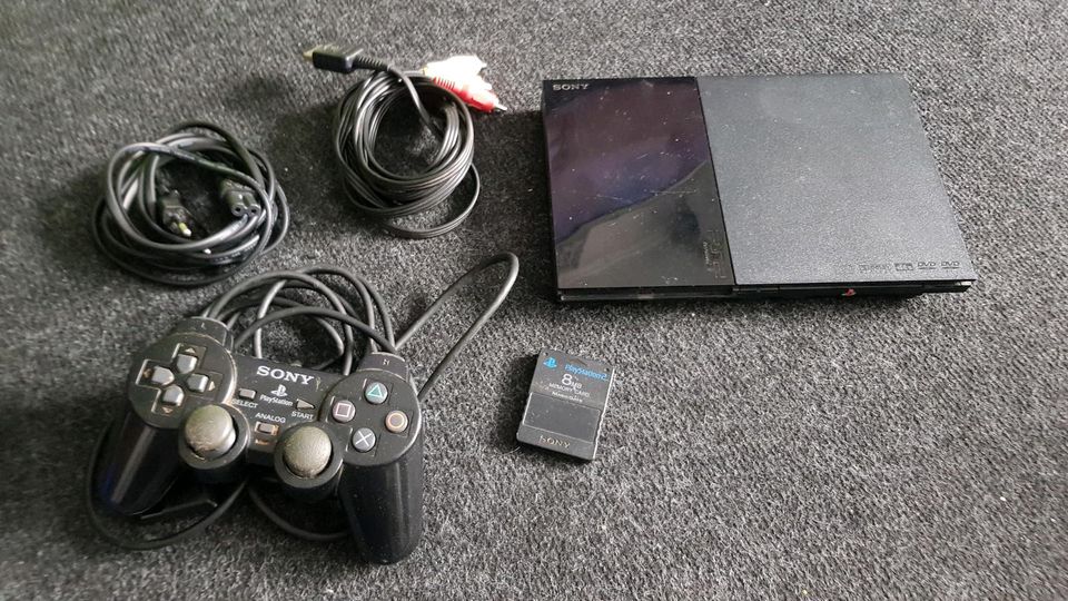 Playstation 2 Set PS2 Konvolut Playsi Konsole Spiele Retro in Querfurt