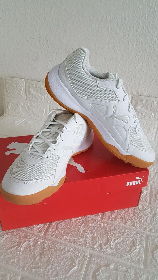 Sneaker Puma Gr.38,5 NEU- Innensohlenlänge 24,5 cm in Berlin