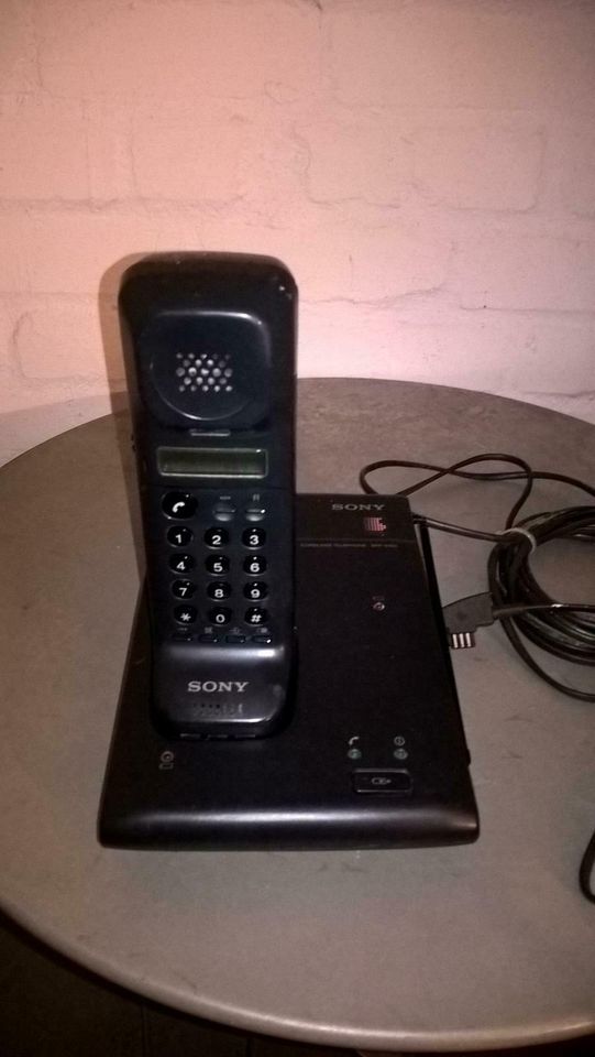 Telefon Raritäten Sony Spp-E 100 u.2 Orange Telefone in Hamburg