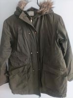 Zara Jacke Olive/ Khaki mit Fell, Gr 164 Bernburg (Saale) - Wohlsdorf Vorschau