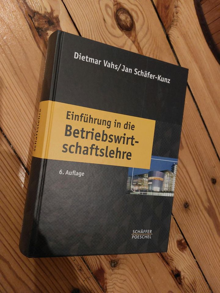 Buch Einführung in die Betriebswirtschaftslehre BWL in Berlin