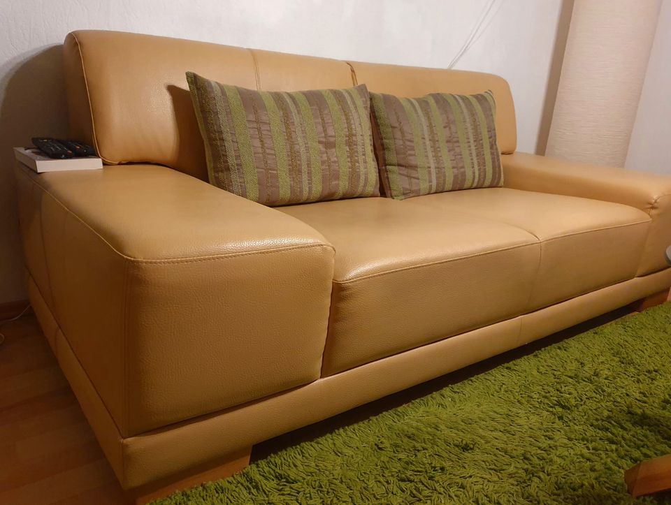 Couch 2-Sitzer kostenlos abzugeben in Neuenstadt