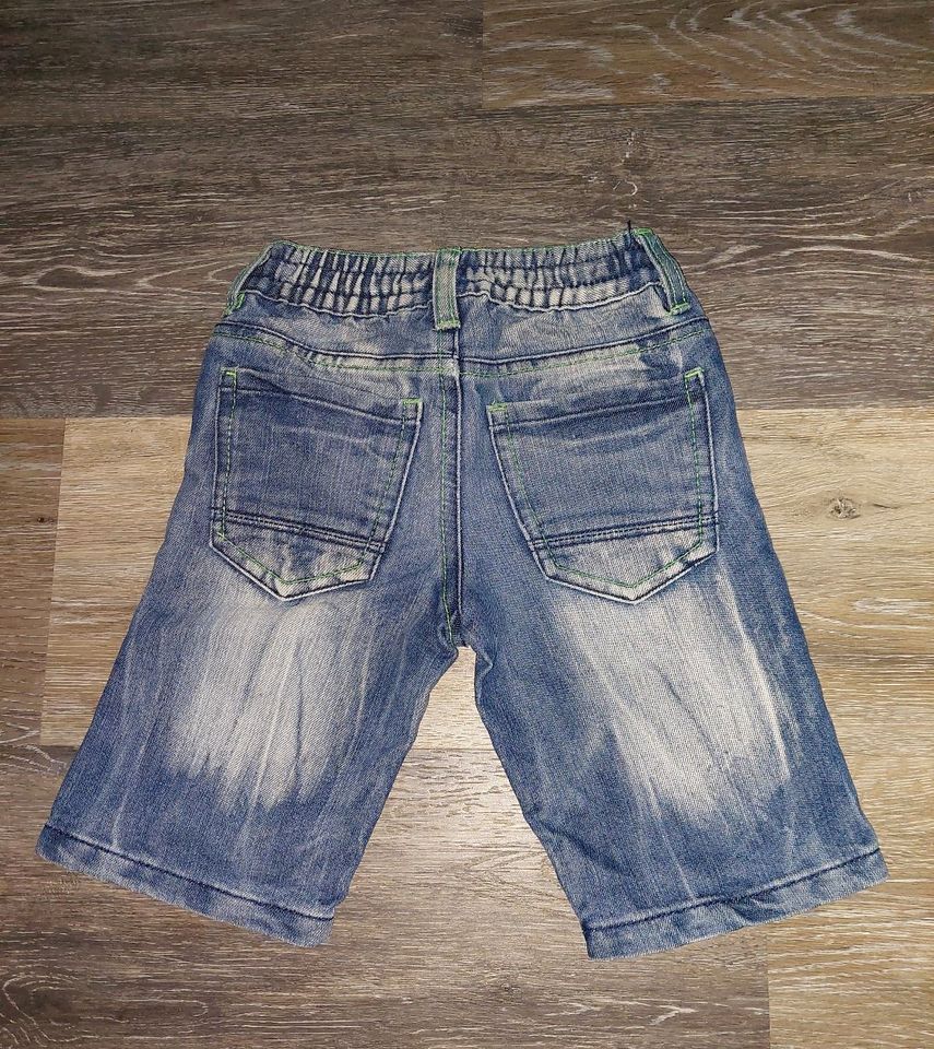 Kurze Hose Jeans Shorts Größe 104 in Gera