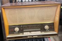 Saba Freiburg Automatic 125 Stereo Röhrenradio Ungeprüft 320,00€* Hessen - Limeshain Vorschau