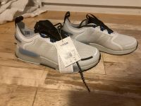 adidas NMD_V3 /  Neu  / Crystal White / Cloud White / Blue Rush Köln - Ehrenfeld Vorschau