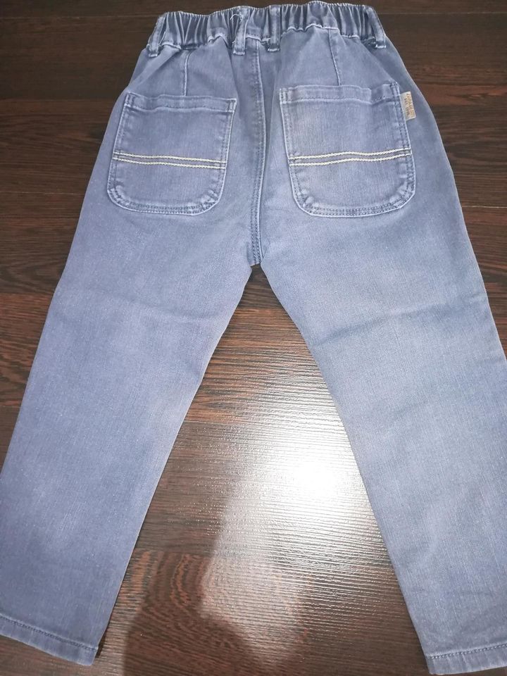 Jeans Gr. 98 von Zara in Gronau (Westfalen)