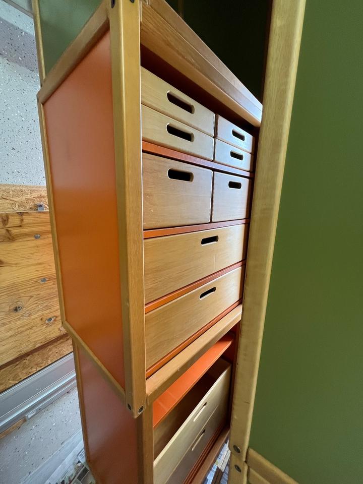 Flötotto Container Profilsystem/olivgrün/orange, Kommode in Albaching