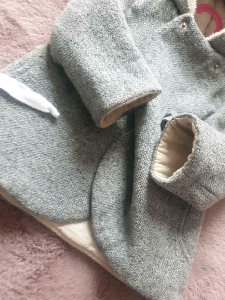 Zara Baby Mädchen Mantel mit Mütze 86/92 in Borchen