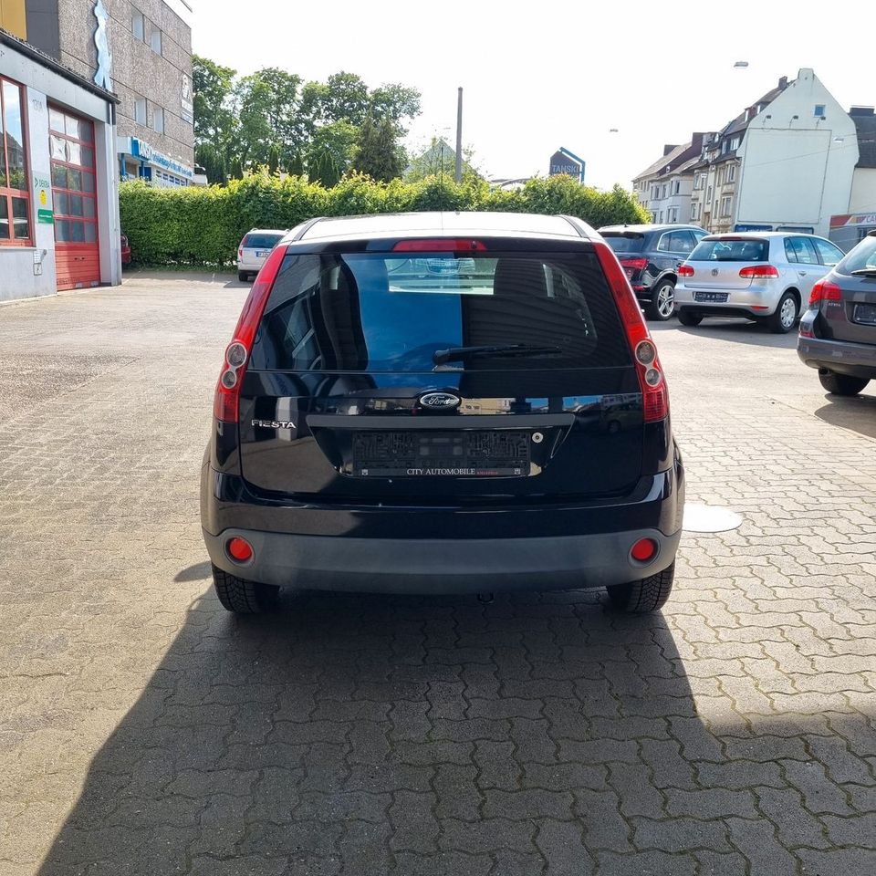 Ford Fiesta Ambiente in Bielefeld