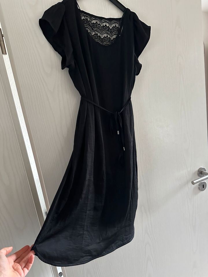 Vila „kleines schwarzes “ Kleid , (S) Brautjungfernkleid? in Leinfelden-Echterdingen