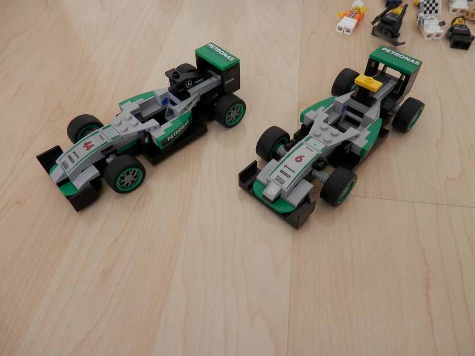 Lego Speed Champions 75883 MERCEDES AMG PETRONAS Formula One Team in Paderborn