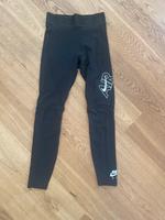 Nike Air Leggins, Gr. S Niedersachsen - Harsefeld Vorschau
