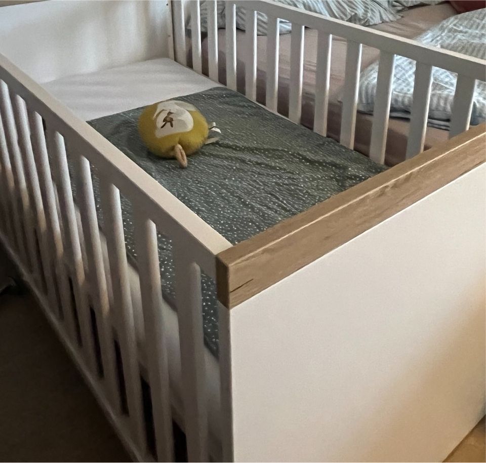 Schönes Babybett von Paidi in Gießen