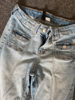 Divided Jeans 36 wie neu Niedersachsen - Wilhelmshaven Vorschau