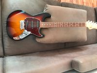 G&L Fullerton Deluxe Skyhawk USA.Top Zustand. Antestbar vor Ort. Hessen - Friedberg (Hessen) Vorschau