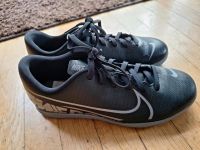 Hallenfußballschuhe Nike Gr. 36,5 Niedersachsen - Schneverdingen Vorschau