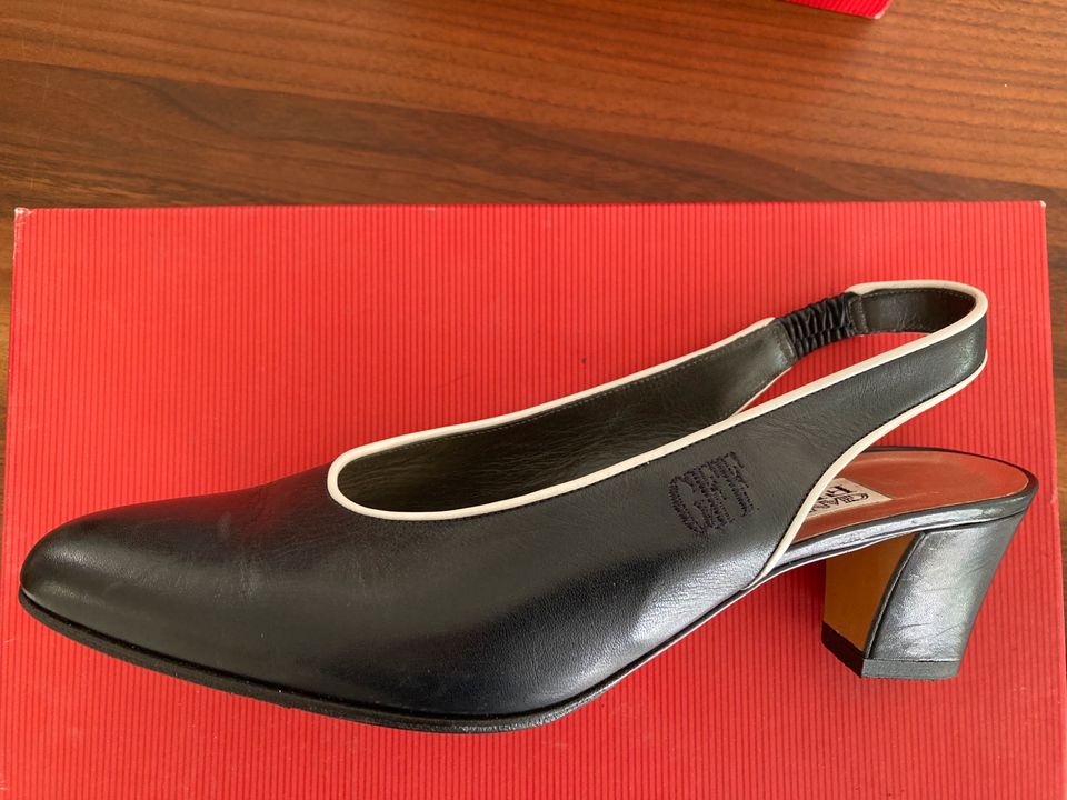 Sling Pumps in Größe 40 von Gianfranco Ferre in Bochum - Bochum-Süd | eBay  Kleinanzeigen ist jetzt Kleinanzeigen