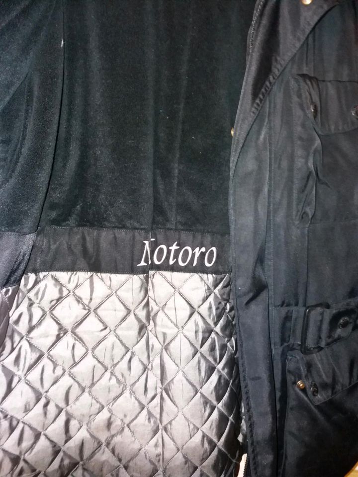 Wellenssteinjacke Norto in Berlin