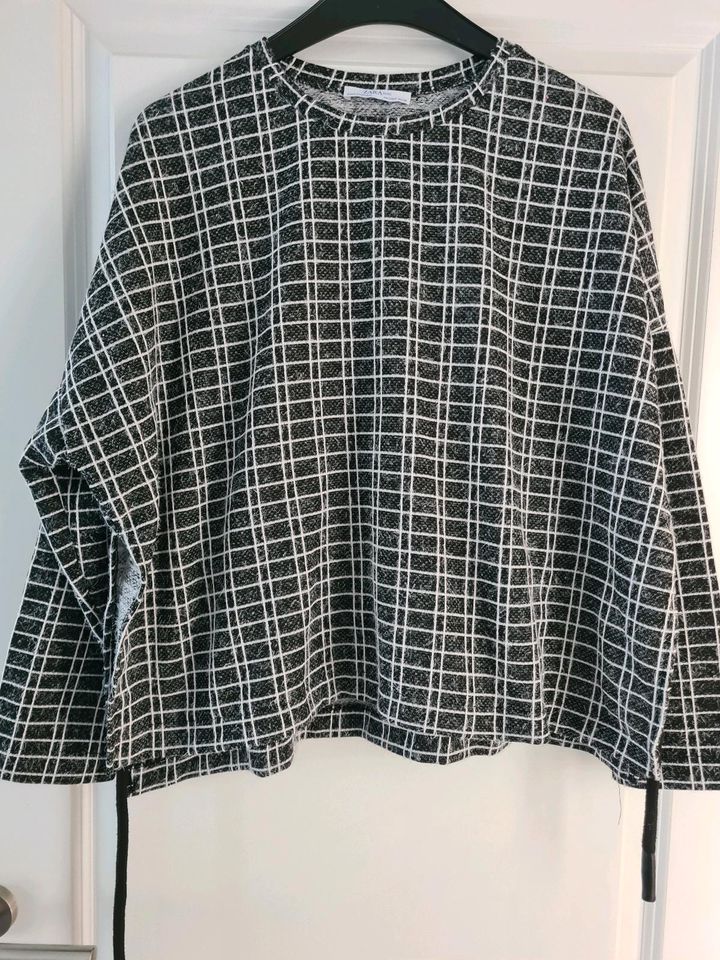 Zara Pullover in Größe M in Reinbek