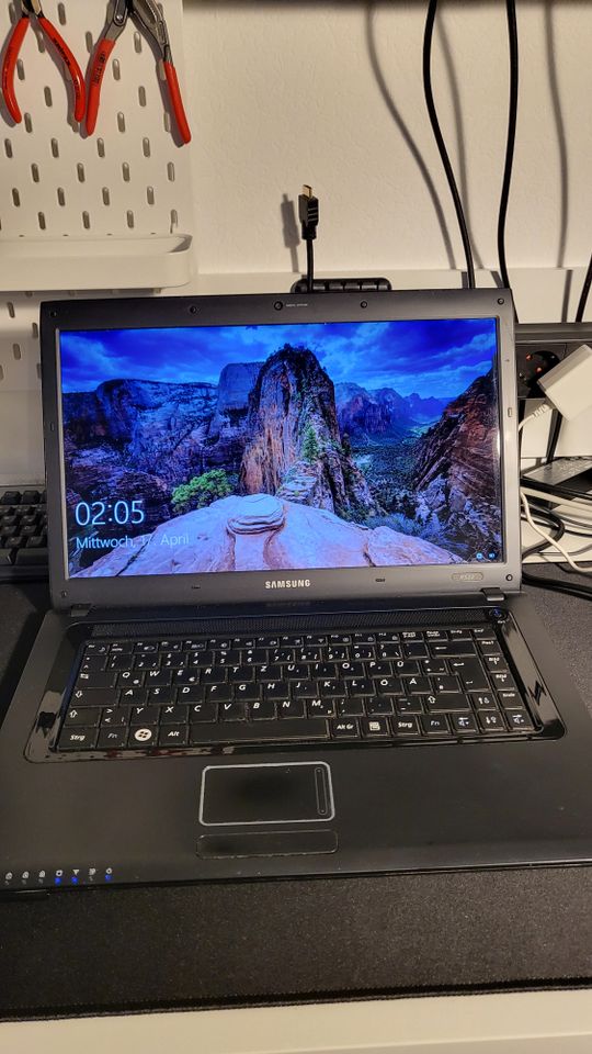 Samsung R522 Notebook, WIN 10 in Bielefeld