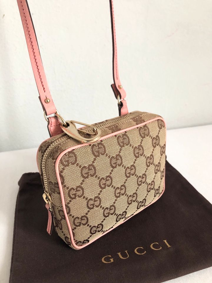 Gucci Mini Bag Tasche Schultertasche Pochette Pouch Crossbody in München