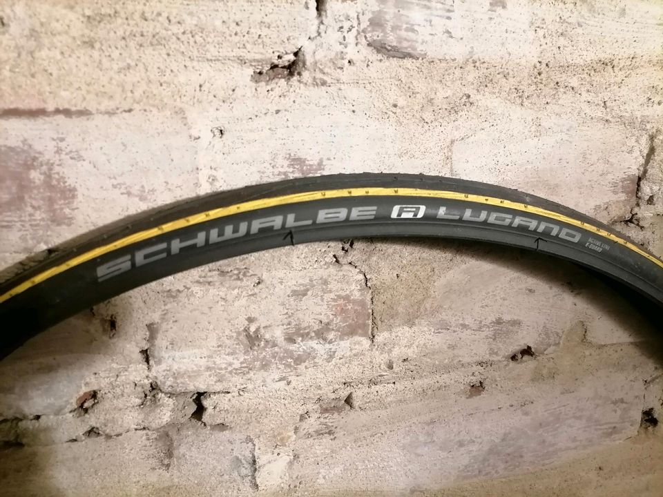 Schwalbe Rennrad Reifen 28x1.00 in Aachen