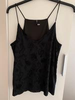 Top Trägerhemd Blumentop Schwarz Gr. S Only Sachsen - Görlitz Vorschau
