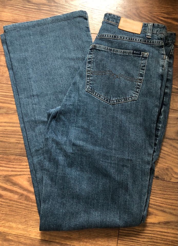 Mac Jeans Gladis Stretch-Hose  98% Baumwolle Size 44/36 in Oberhausen