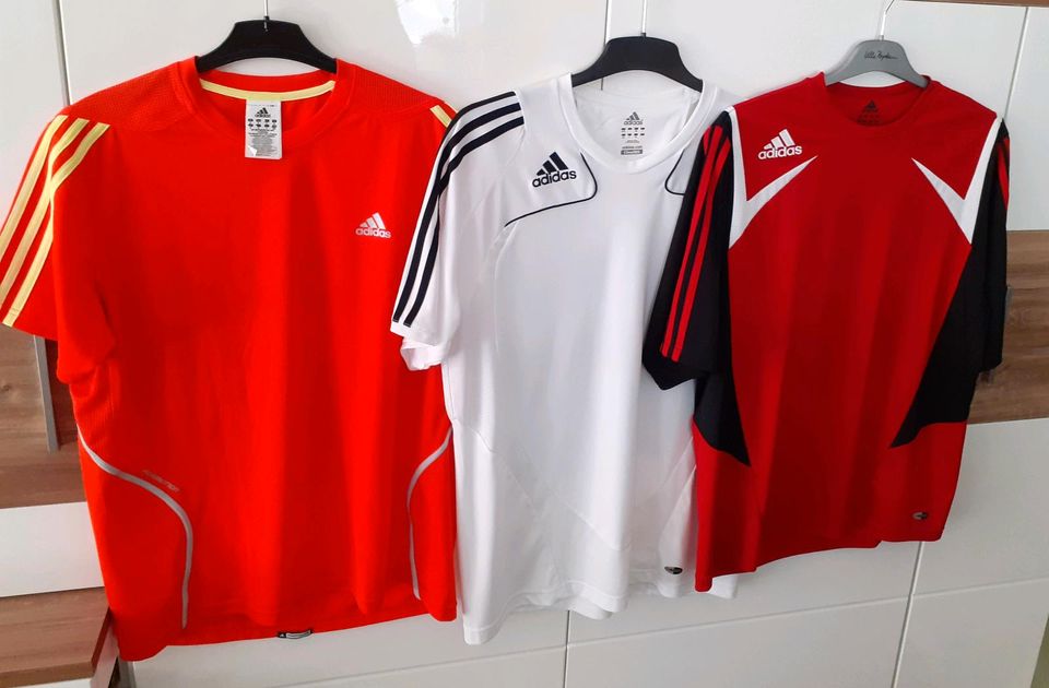 3 ADIDAS Sportshirts 1× Gr.M ,2×Gr.7 Je 13 €€ in Worms