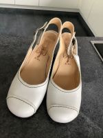 Tolle Keil Schuhe Pumps Slingbacks Leder Gr. 39 Creme Beige Nordrhein-Westfalen - Bocholt Vorschau