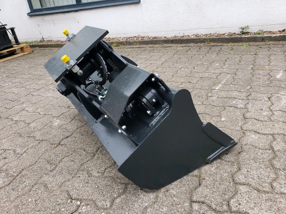 85cm hydraulischer Schwenklöffel Grabenlöffel WO 2-4t in Bremen