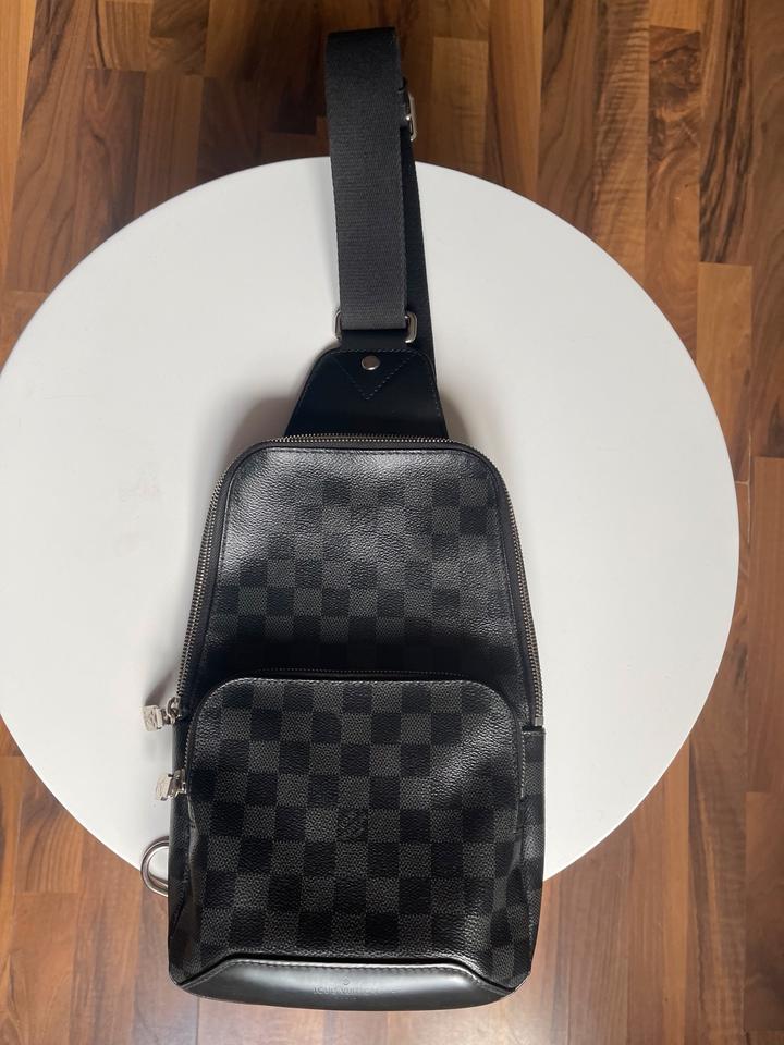 Louis Vuitton Avenue Sling Bag in Mitte Tiergarten kleinanzeigen