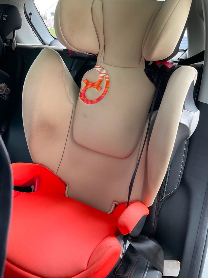 Auto Kindersitz Cybex Gold Solution mit Isofix in Kuppenheim