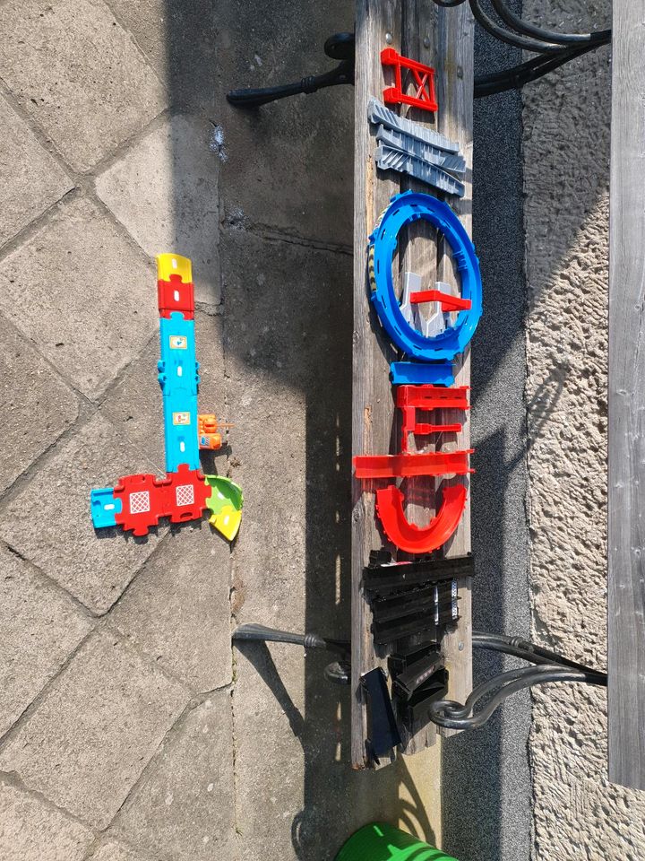 Spielzeug V TEC Kuscheltiere Duplo Lego in Berlin