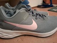 Nike Sportschuhe gr 38 Rheinland-Pfalz - Bad Kreuznach Vorschau