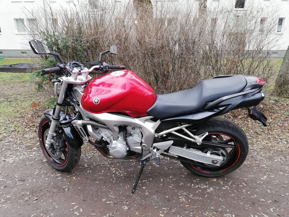 Yamaha Fz6 RJ 07. TÜV bis 10/2024 in Magdeburg