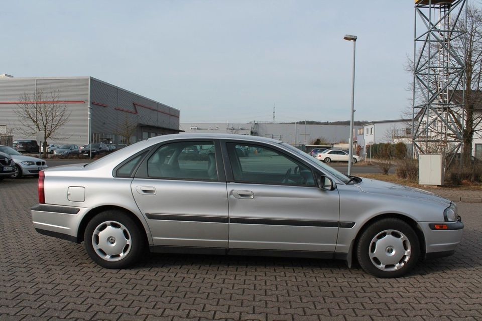 Volvo S80 Lim. 2.4 in Lollar